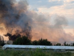 Φωτιά στις εγκαταστάσεις δίπλα από τον βιολογικό καθαρισμό στο Ριζαριό (φωτο)